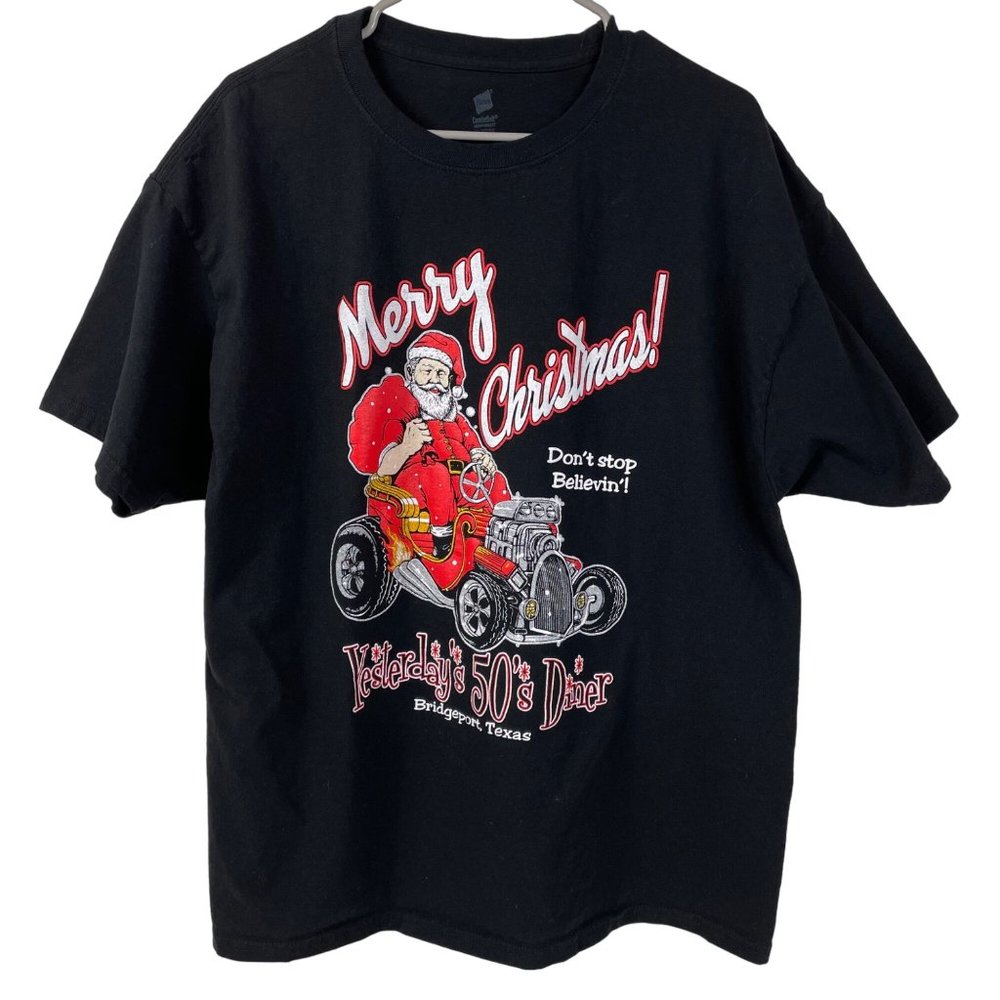 Hanes Mens Yesterday’s 50’s Diner Bridgeport, Texas Christmas T Shirt Size XL